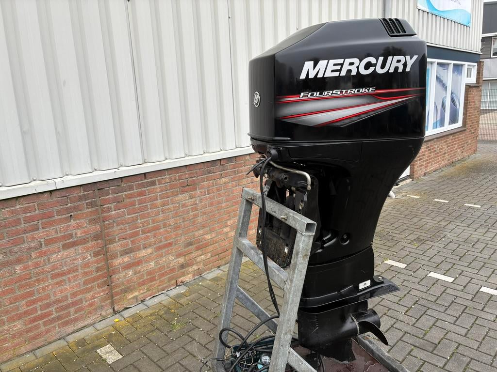Mercury 115 pk 4 takt EFI , Powertrim, vaarklaar !, Watersport en Boten, Buiten- en Binnenboordmotoren, Gebruikt, Viertaktmotor