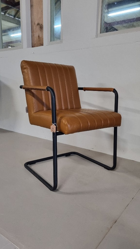 Moderne stoel van DutchBone bruin - ongebruikt, Ophalen, Bruin, Nieuw, Eén