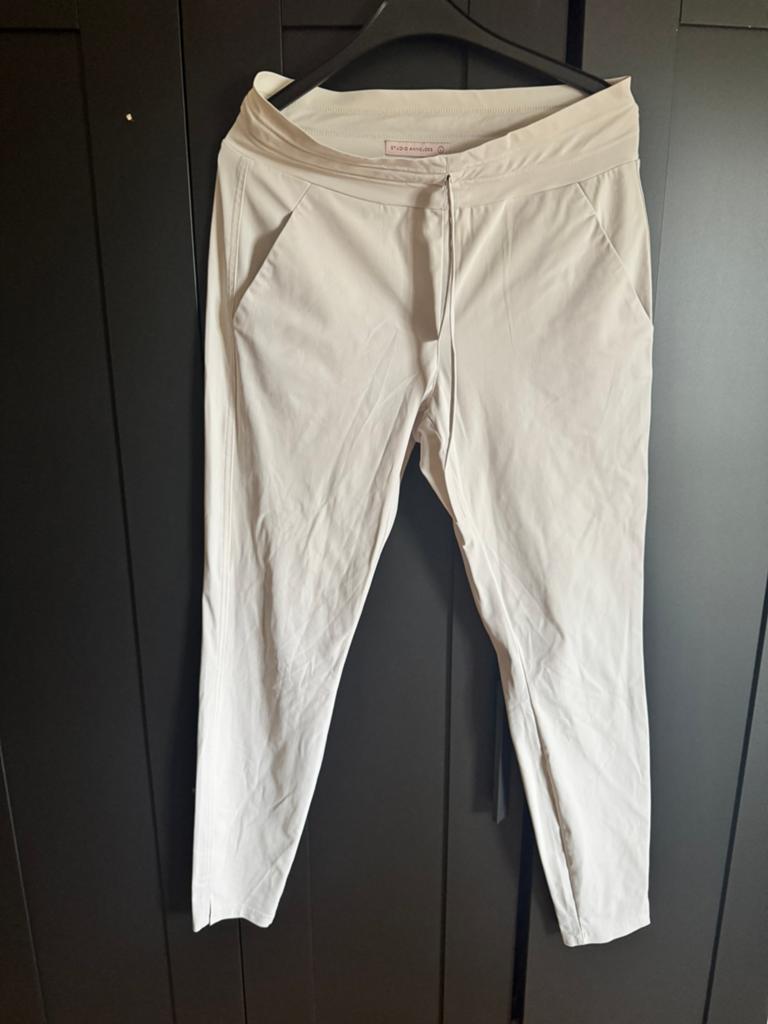 Studio Anneloes downstairs broek kleur Kit maat L, Kleding | Dames, Broeken en Pantalons, Overige kleuren, Maat 42/44 (L), Ophalen of Verzenden