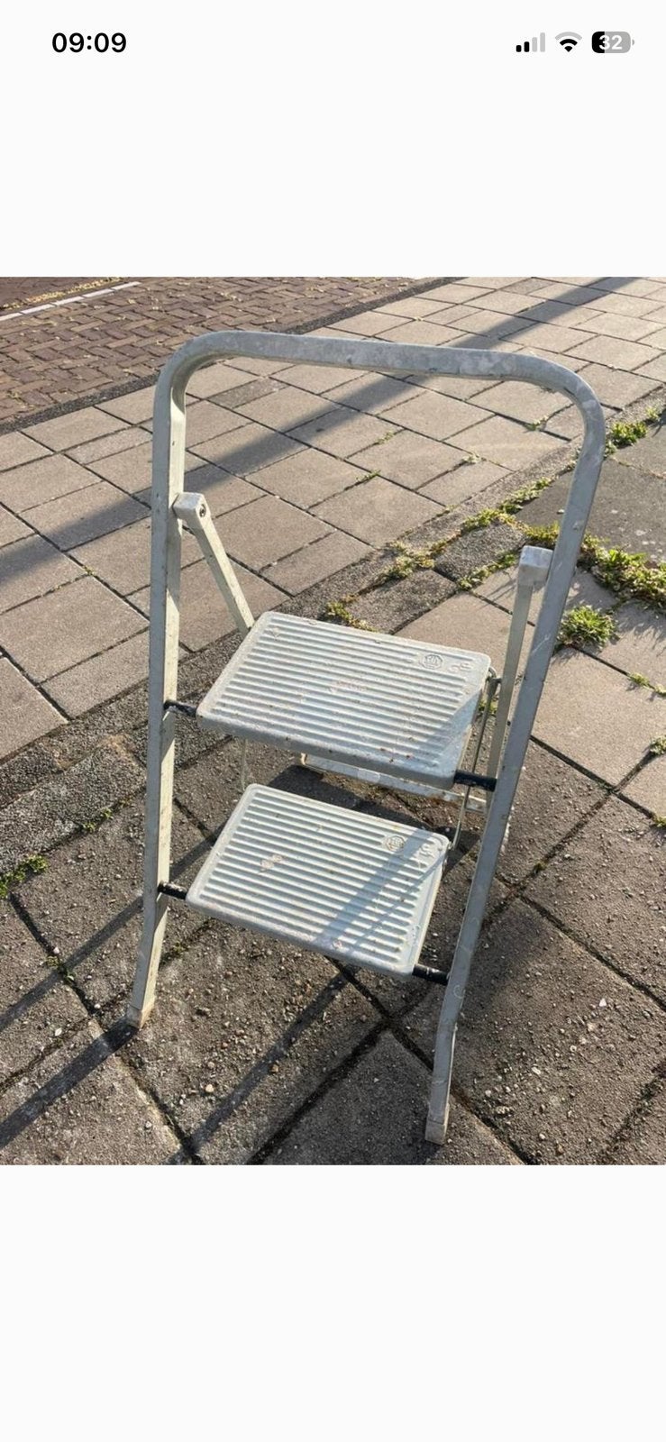 Keukentrap, Doe-het-zelf en Verbouw, Ladders en Trappen, Ophalen, Zo goed als nieuw, Opvouwbaar of Inschuifbaar, Minder dan 2 meter