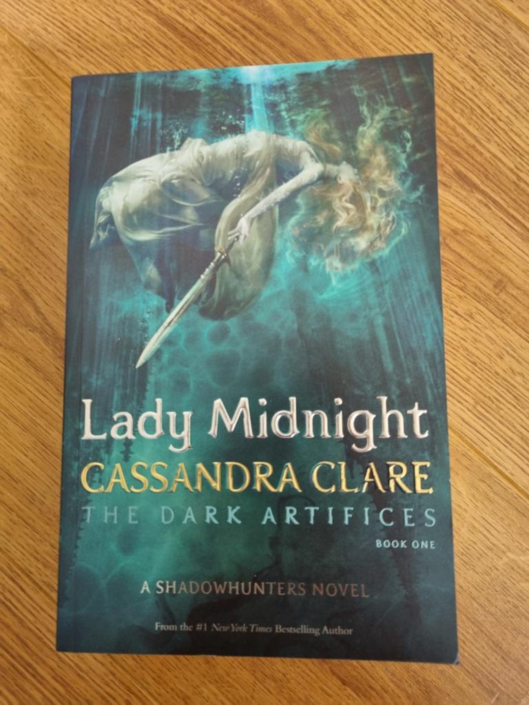 Lady Midnight - Cassandra Clare (The Dark Artifices), Ophalen of Verzenden, Zo goed als nieuw
