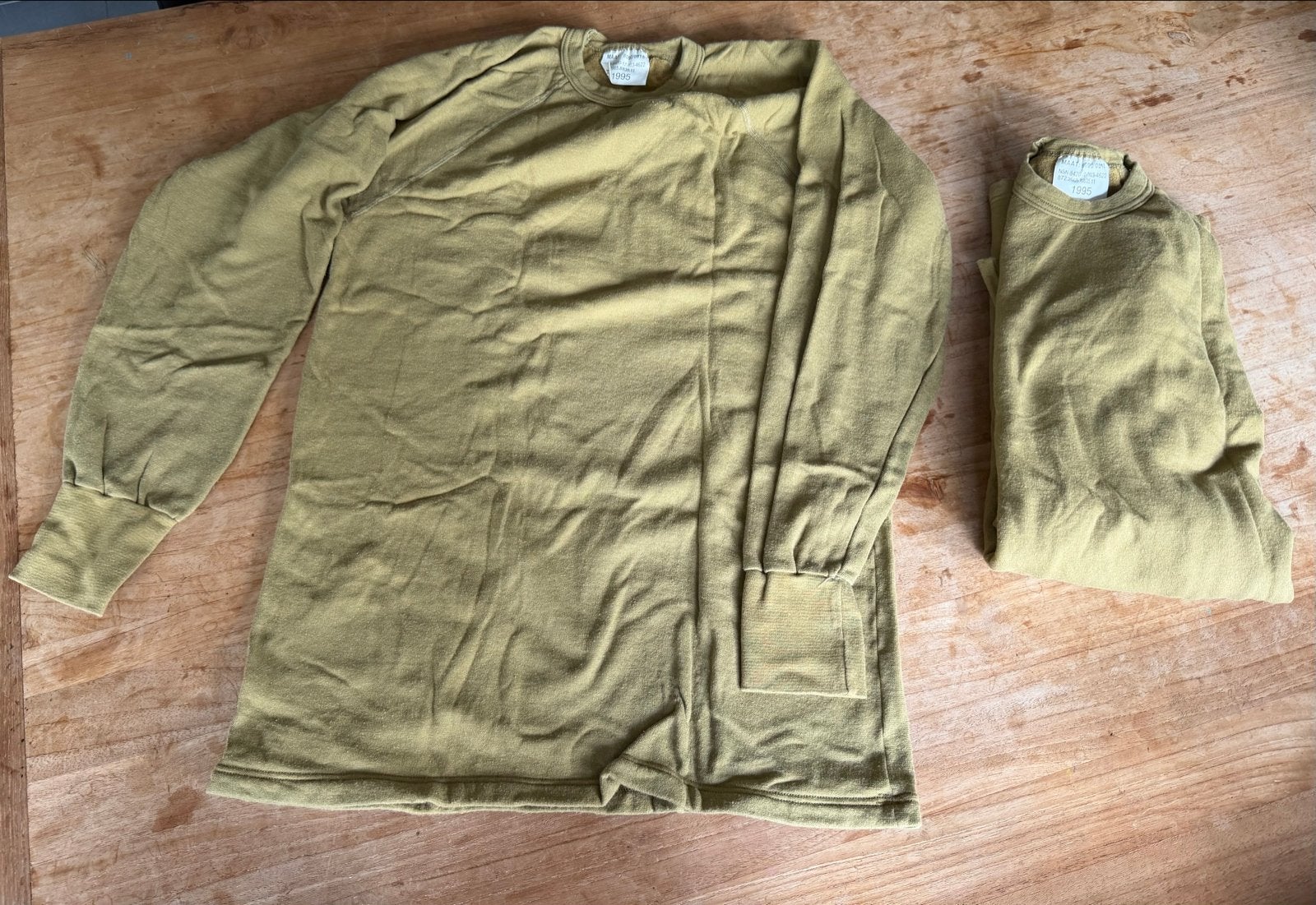 Defensie ondershirt lange mouw, 2 stuks, Ophalen of Verzenden, Landmacht, Nederland, Kleding of Schoenen