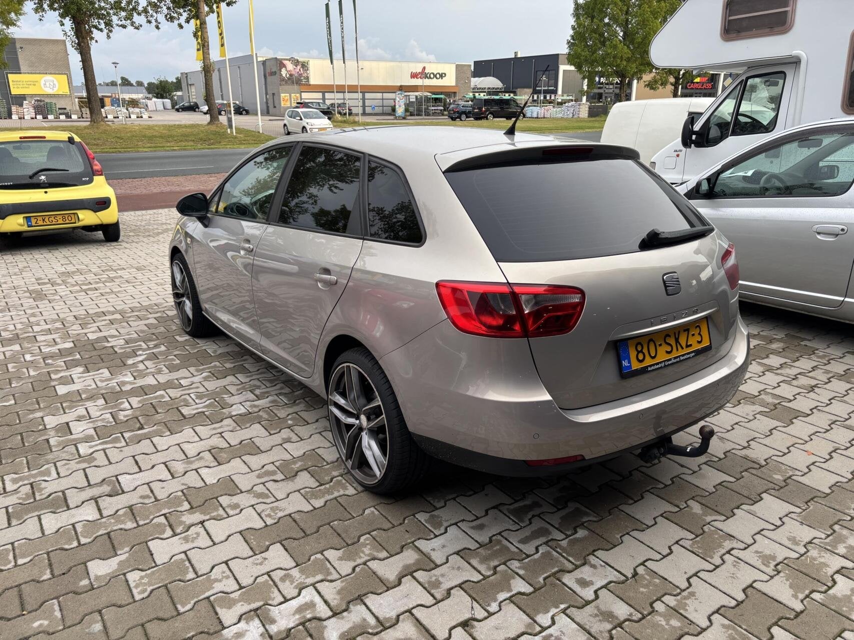 Seat Ibiza ST 1.2 TSI Sport AUTOMAAT Airco Cruise Leder Pano, Euro 5, Gebruikt, 19 km/l, Onderhoudsboekje