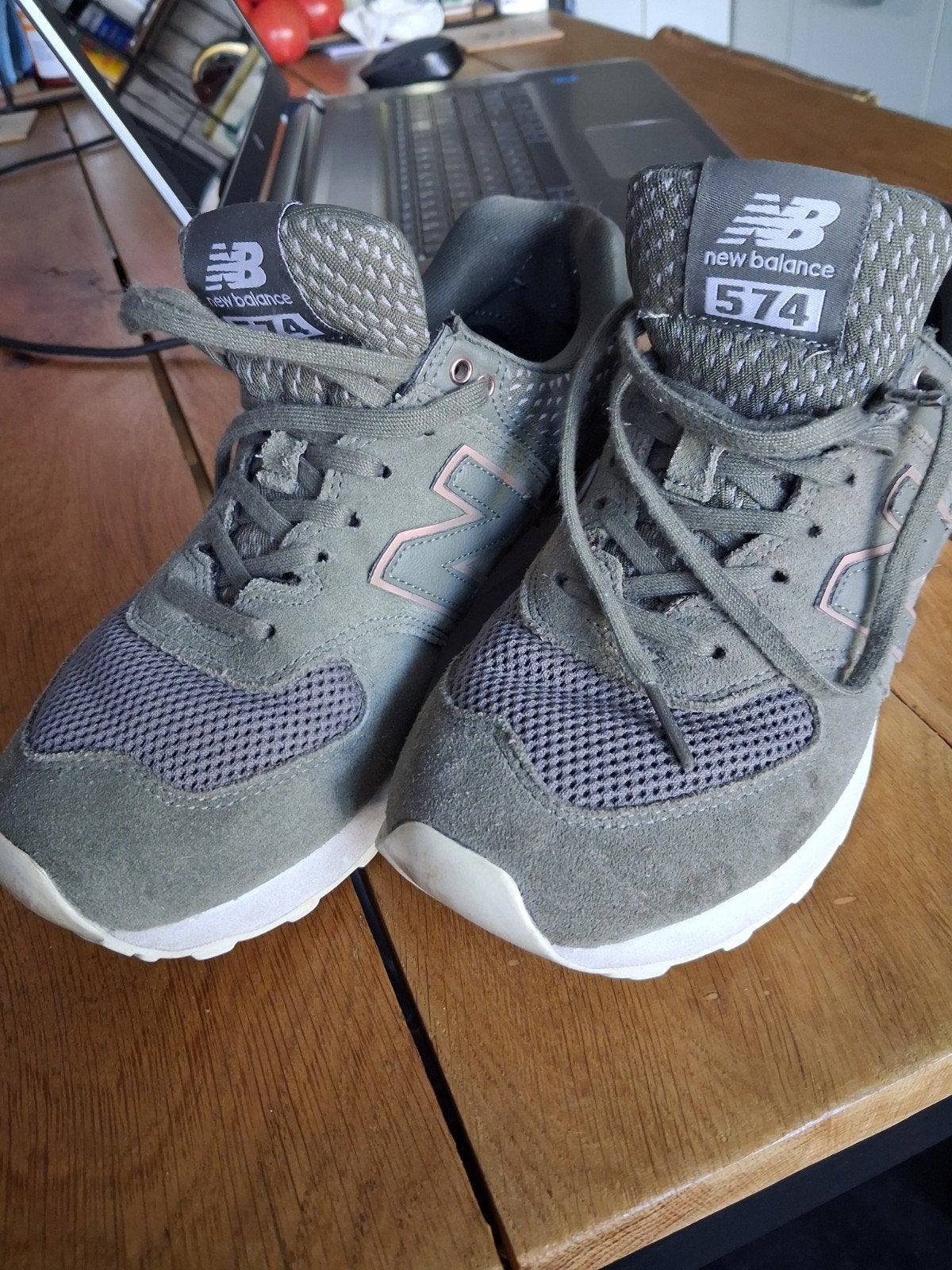 New Balance 574 Sneakers - Maat 38, Kleding | Dames, Schoenen, New Balance, Ophalen of Verzenden, Groen, Sneakers of Gympen