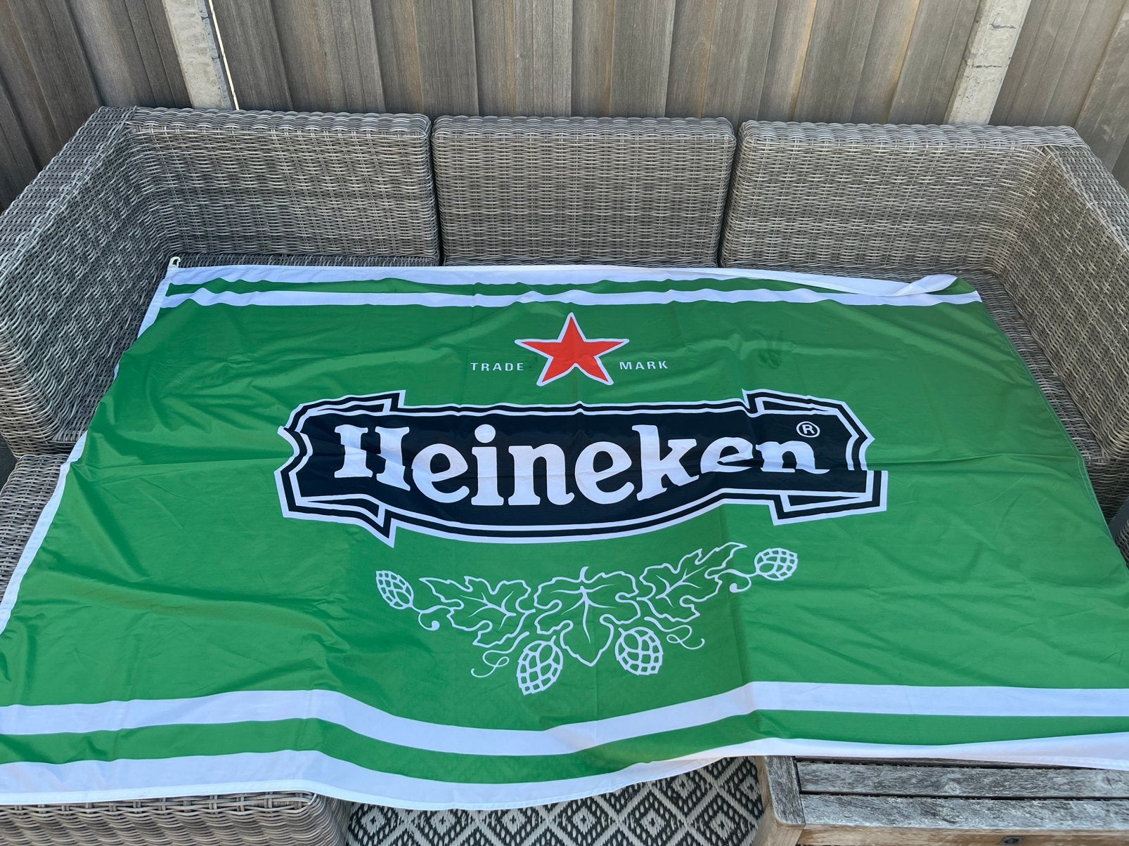 Heineken vlag. 206cm x 144 cm, Verzamelen, Biermerken, Ophalen of Verzenden, Gebruikt, Heineken