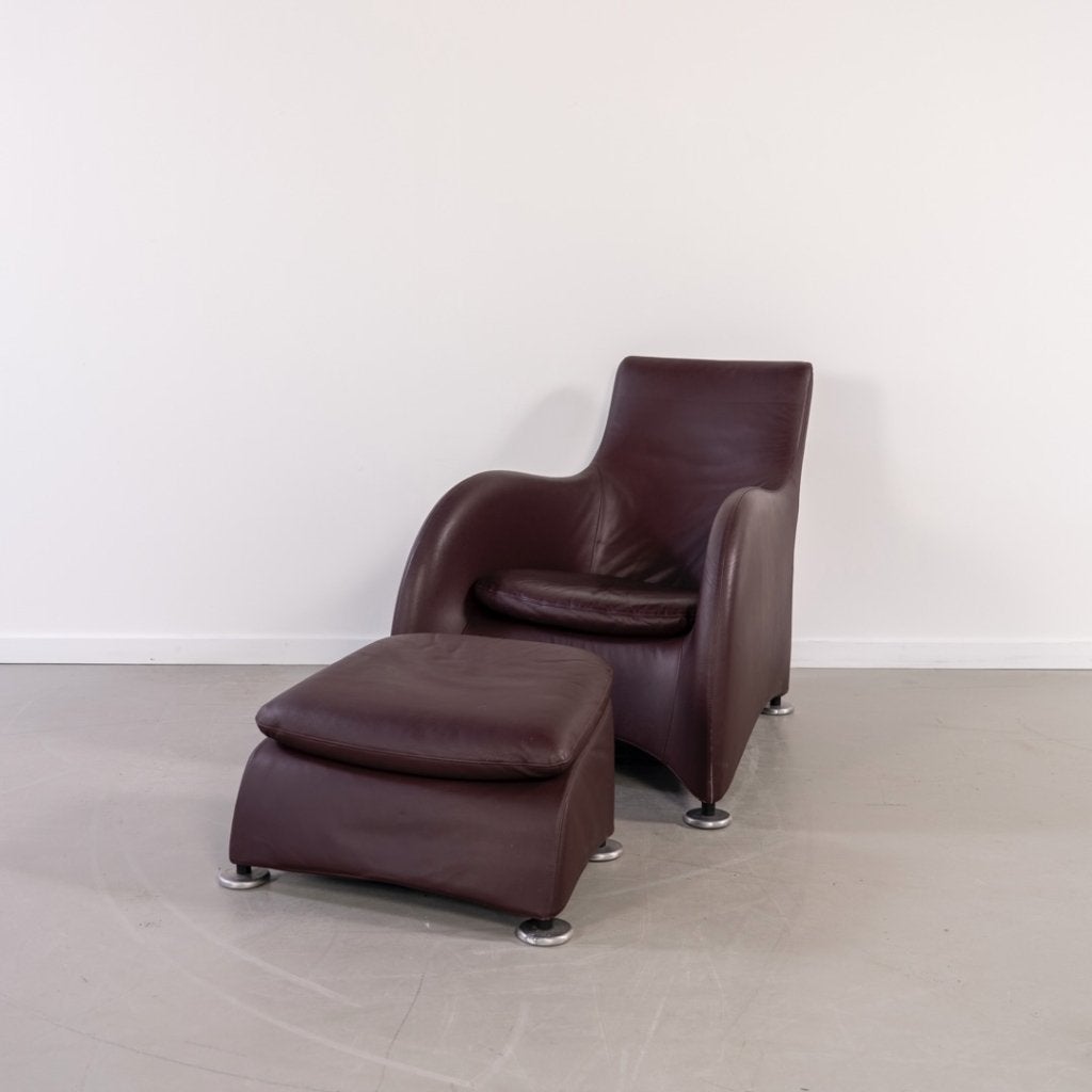 Montis Loge Fauteuil + Voetenbank Aubergine Leder, Niet ingevuld, Zo goed als nieuw, Niet ingevuld, Niet ingevuld
