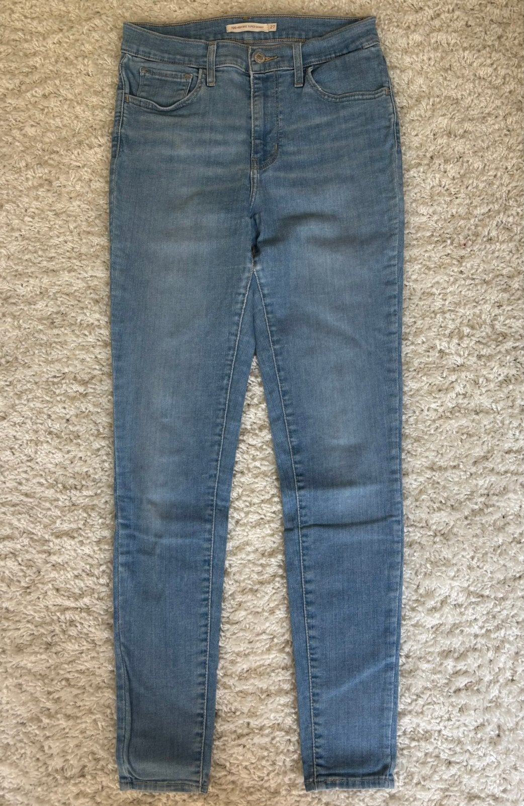 Levi’s 720 High Rise Super Skinny jeans W27 lichtblauw, Kleding | Dames, Ophalen of Verzenden, Zo goed als nieuw, Blauw, W27 (confectie 34) of kleiner