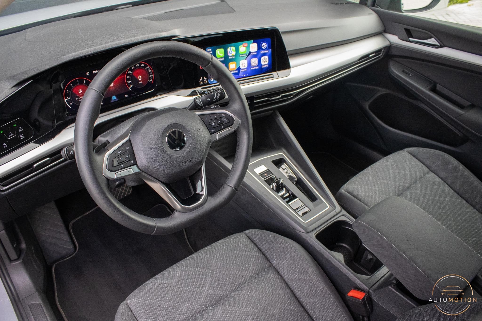 Volkswagen Golf 1.0 eTSI Life Harman Kardon Stoelverwarming, Bluetooth, Stof, Gebruikt, Met garantie (alle)