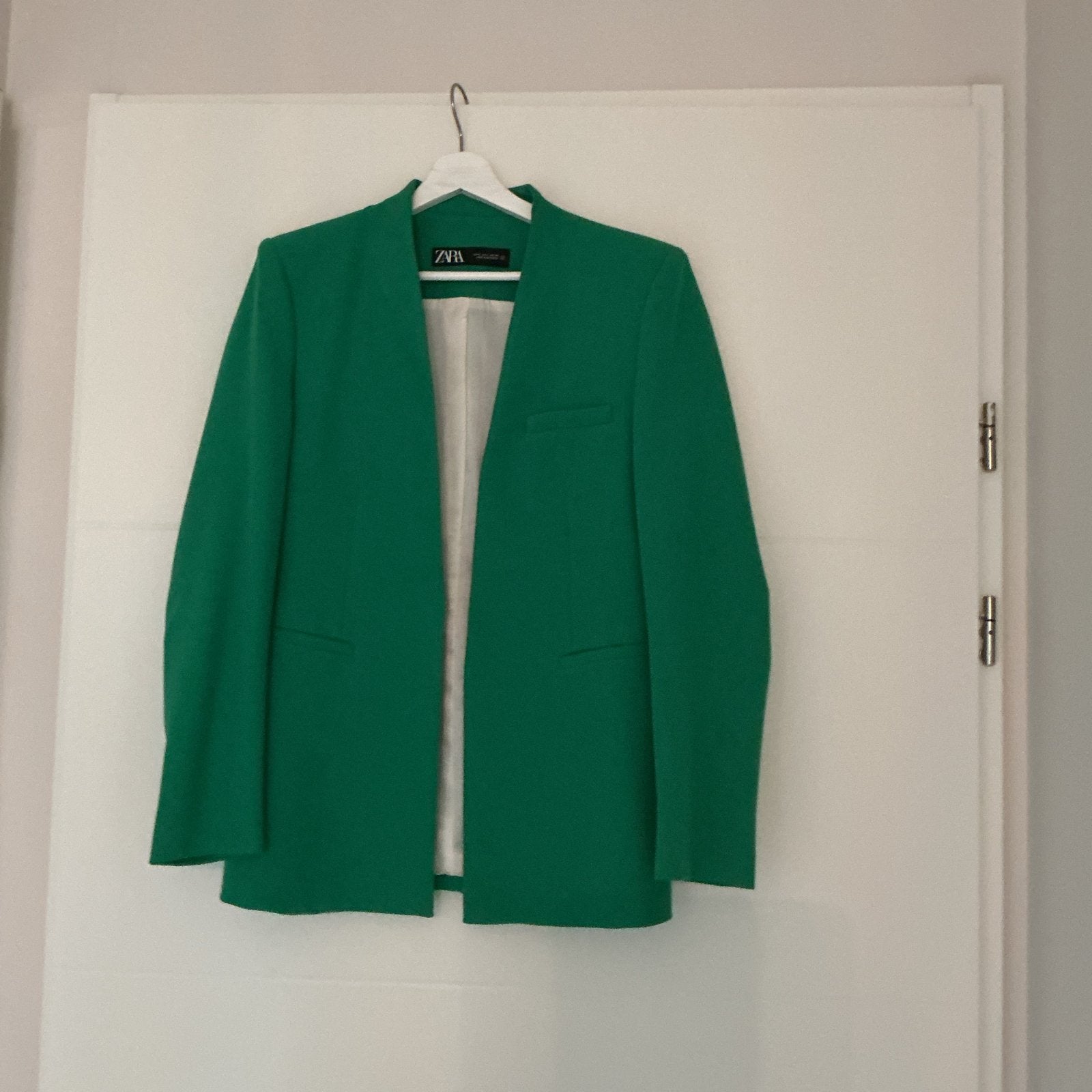 Zara Groene Blazer - Maat M, Kleding | Dames, Maat 38/40 (M), Ophalen of Verzenden, Zo goed als nieuw, Jasje