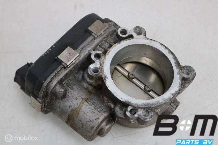 Gasklephuis VW Passat B8 Variant 04E133062Q