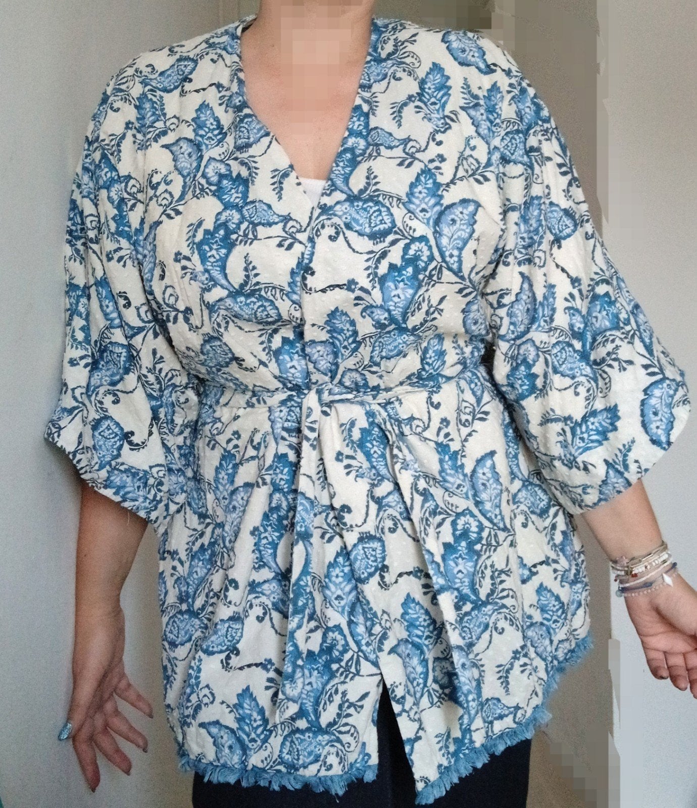 Zara mooie blauwe kimono met ceintuur M/L print franjes zgan, Kleding | Dames, Maat 38/40 (M), Blauw, Zara, Ophalen of Verzenden