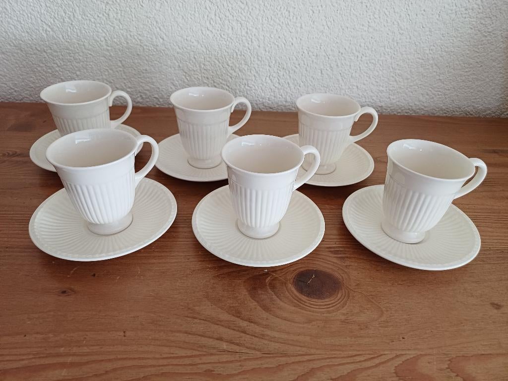 Wedgewood  kop en schotels 6 stuks, Huis en Inrichting, Keuken | Servies, Ophalen of Verzenden, Zo goed als nieuw, Porselein, Overige typen