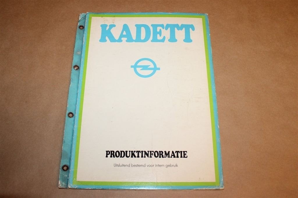 Opel Kadett D — Interne Productinformatie 1979, Ophalen of Verzenden, Gelezen, Opel
