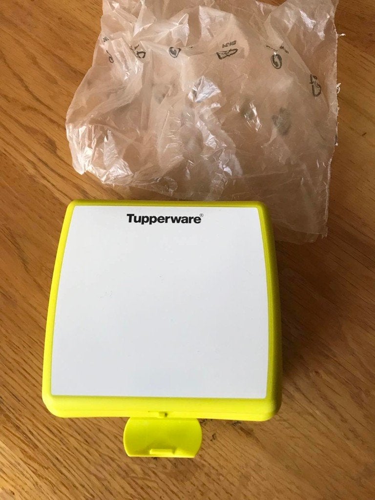 Tupperware nieuw en gebruikte bekers en schalen, Ophalen of Verzenden, Zo goed als nieuw, Kom(men), Overige stijlen