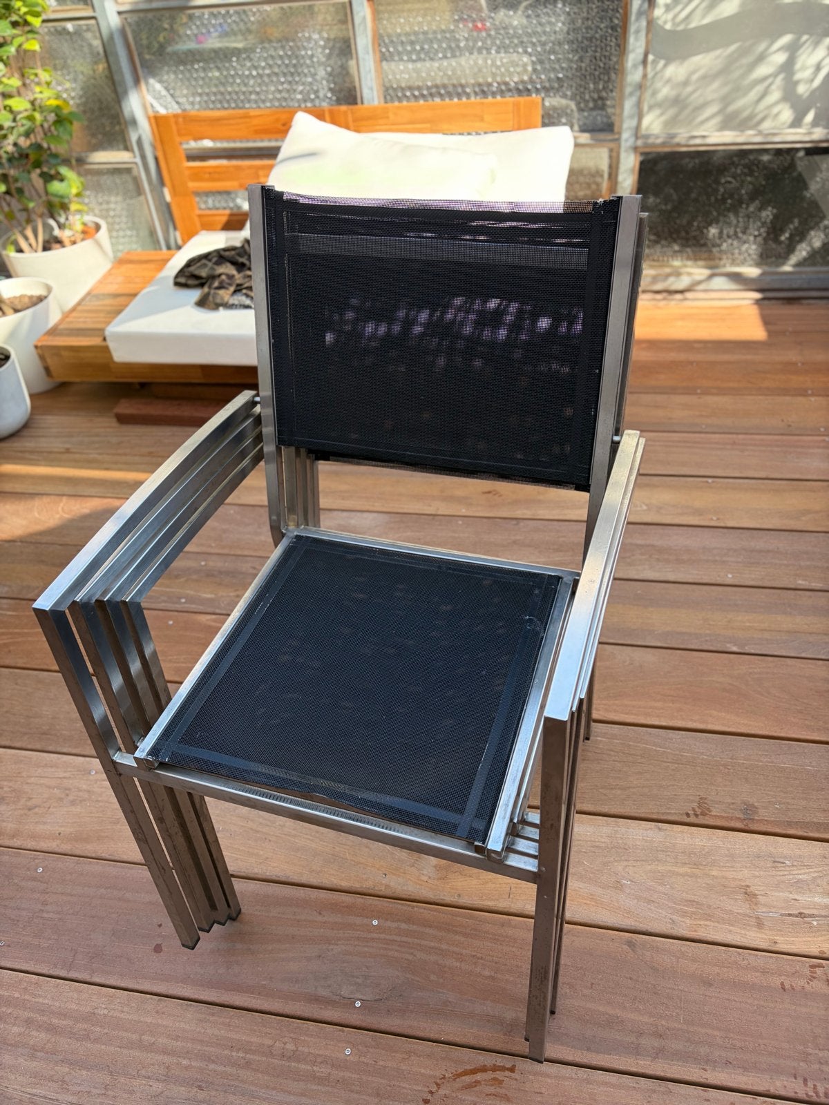 Stapelbare rvs tuinstoelen (4 stuks) - Metaal en textiel, Ophalen, Gebruikt, Zwart, Vier