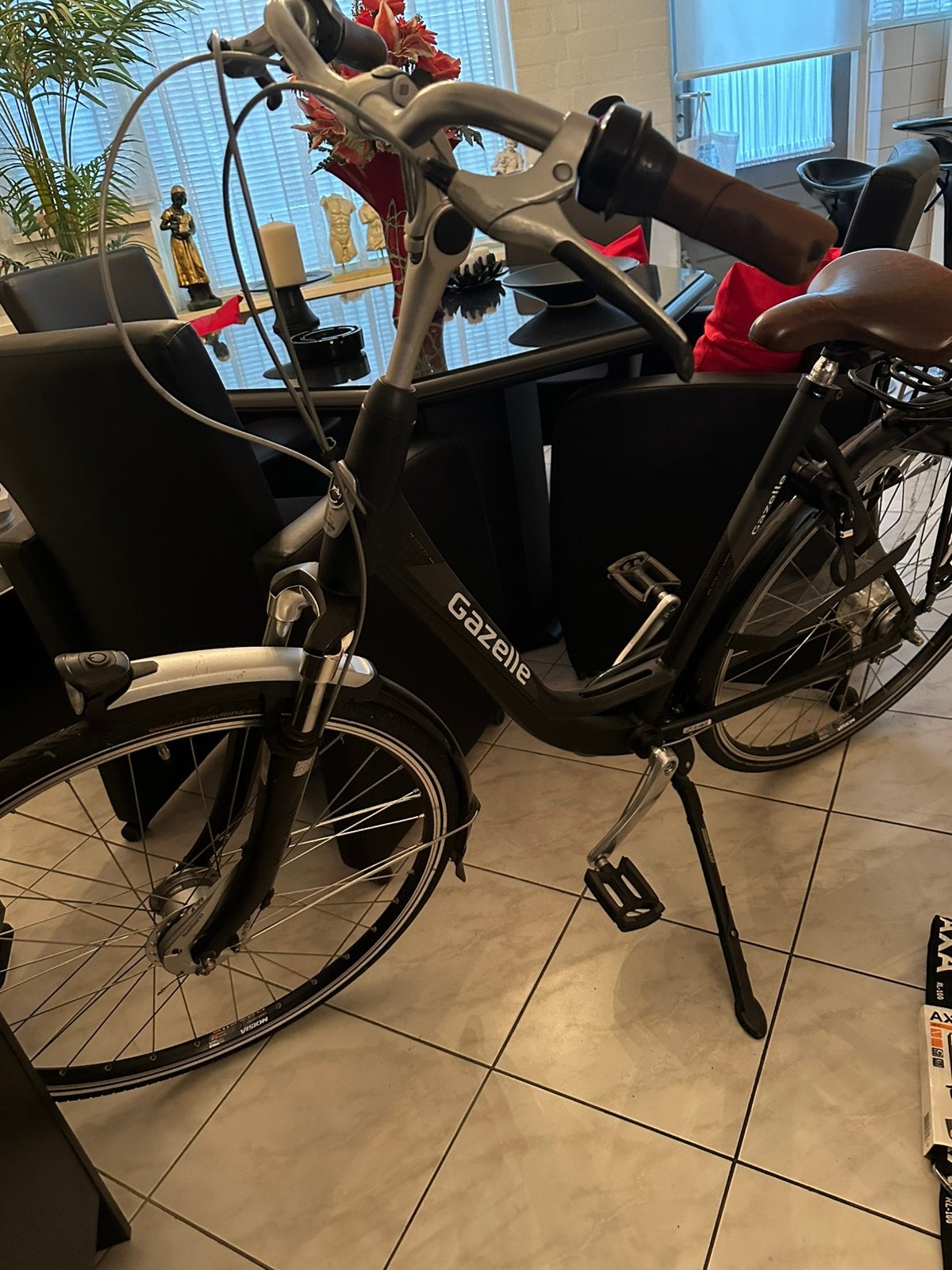Gazelle damesfiets all Black zgan alles werkt perfect, Ophalen, Zo goed als nieuw, Gazelle
