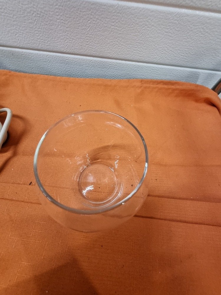 vaasje glas toelopend, Ophalen of Verzenden