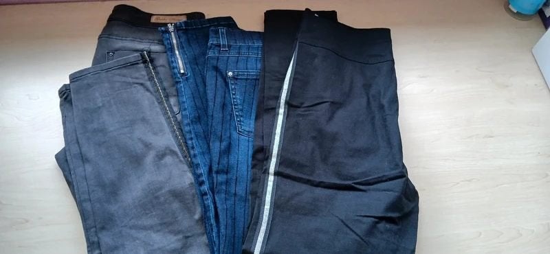 3 mooie broeken. Zwart, blauw. Maat 42 44, Kleding | Dames, Geisha, Zwart, Maat 42/44 (L), Ophalen of Verzenden