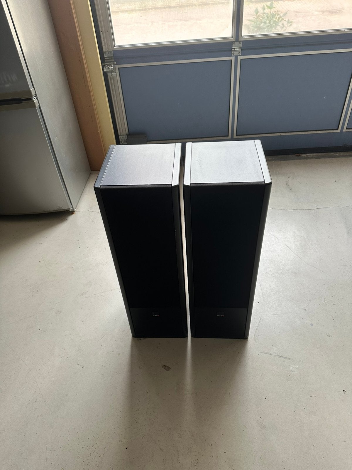 2 genummerde luidsprekerboxen merk Quart, Audio, Tv en Foto, Ophalen, Zo goed als nieuw, Minder dan 60 watt, Overige merken