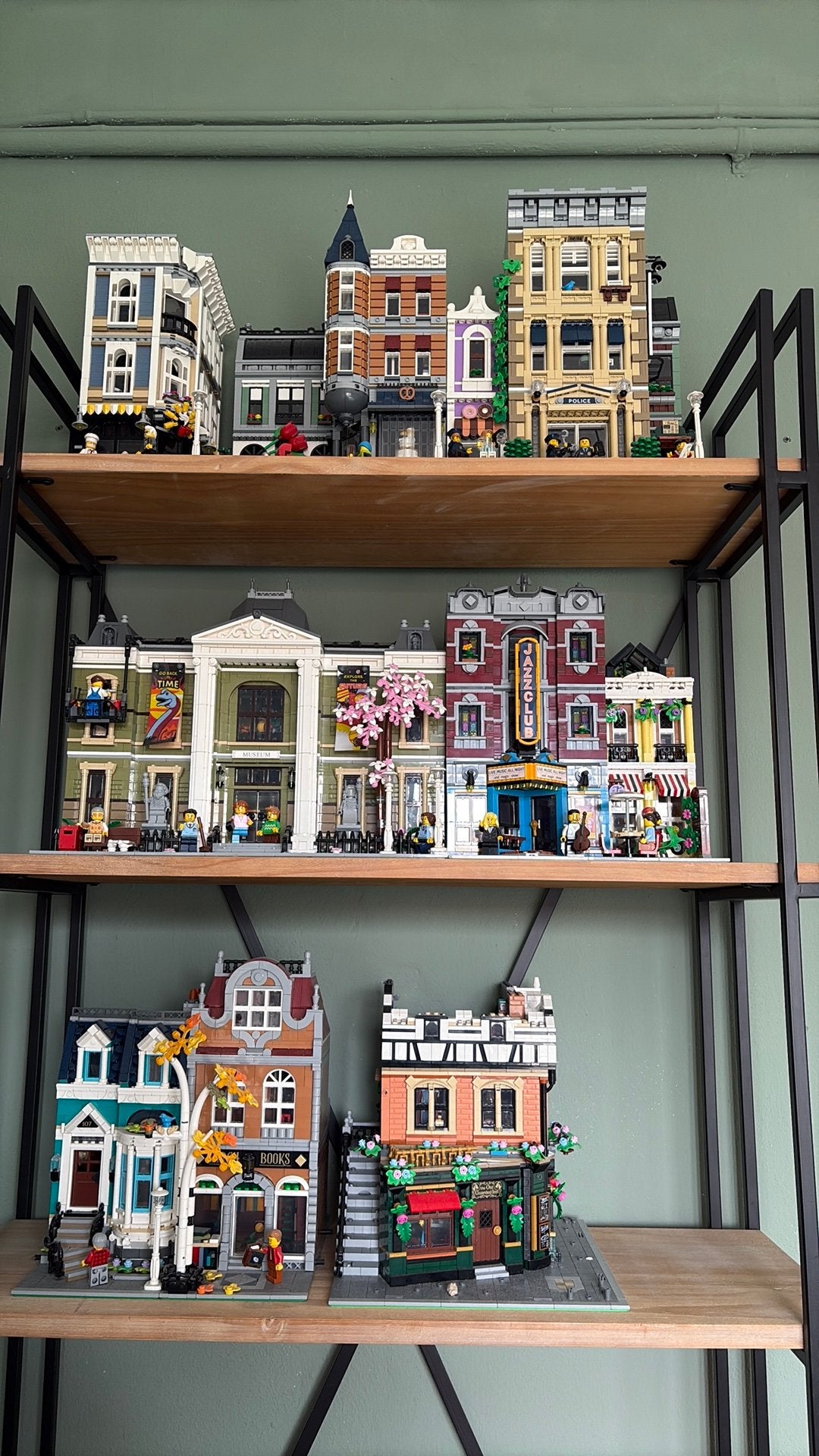 Lego modular buildings, Ophalen, Zo goed als nieuw