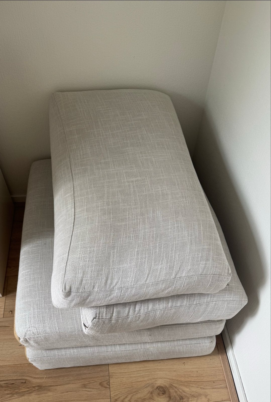 4 grote kussens met zware ribstof, Huis en Inrichting, Ophalen, Gebruikt, Inclusief binnenkussen, Beige
