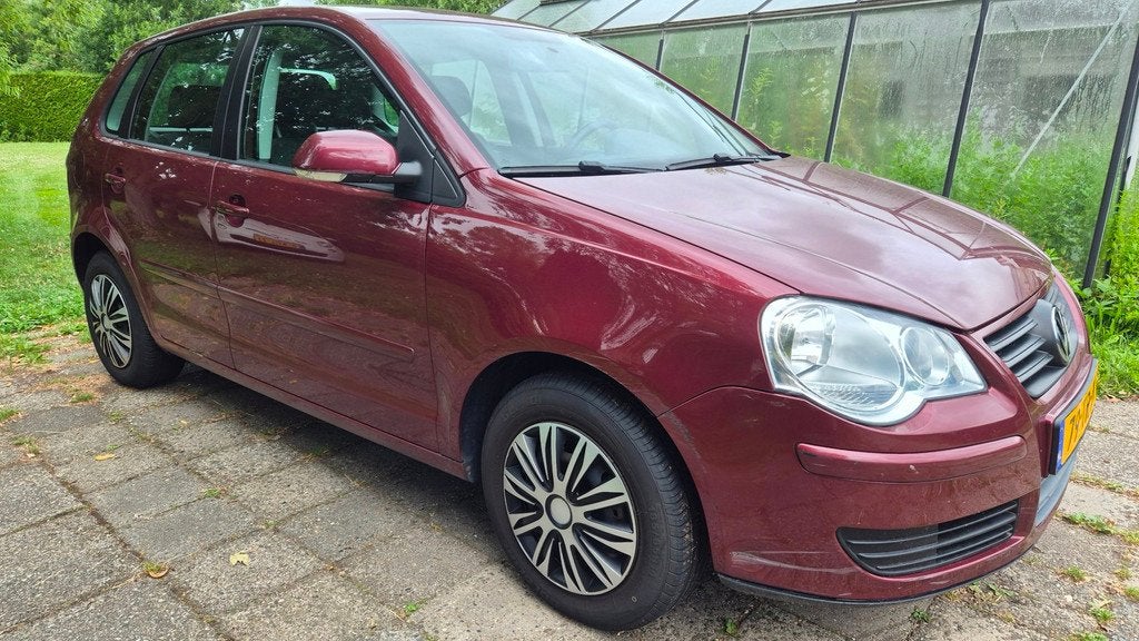 Volkswagen Polo 1.4-16V Optive NIEUWE DISTRIBUTIE EN WP, Voorwielaandrijving, 4 cilinders, Bedrijf, Handgeschakeld