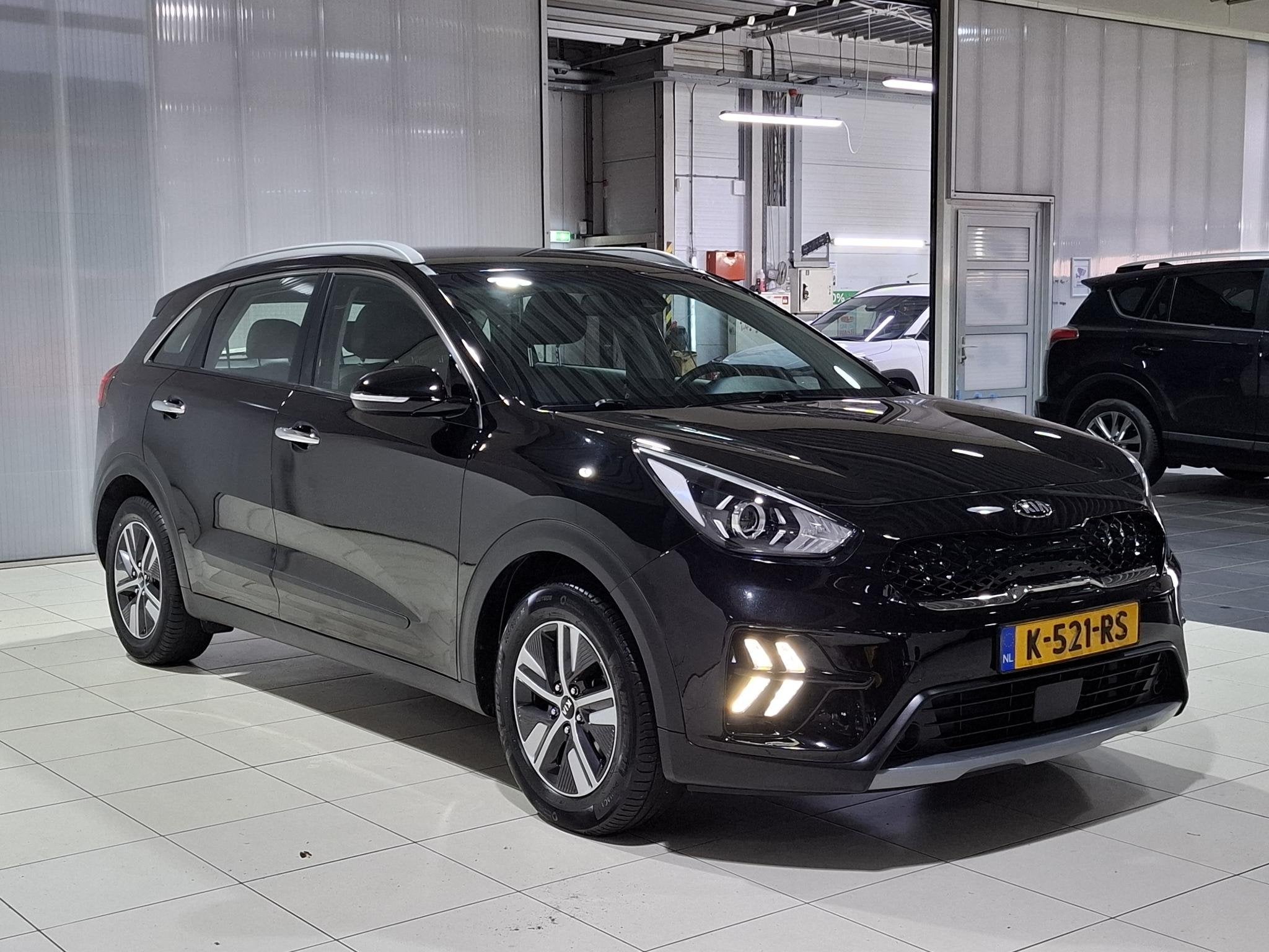 Kia Niro 1.6 GDi Hybrid DynamicLine Apple Carplay/Android Au, Auto's, Kia, Gebruikt, Euro 6, 2 kWh, Leder en Stof