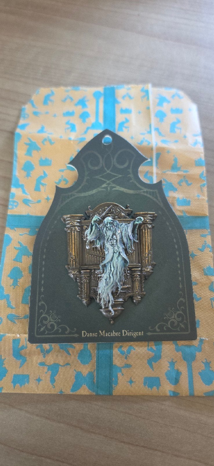 Efteling Danse Macabre Dirigent Pin Joseph Charlatan, Ophalen of Verzenden, Overige figuren, Nieuw, Overige typen