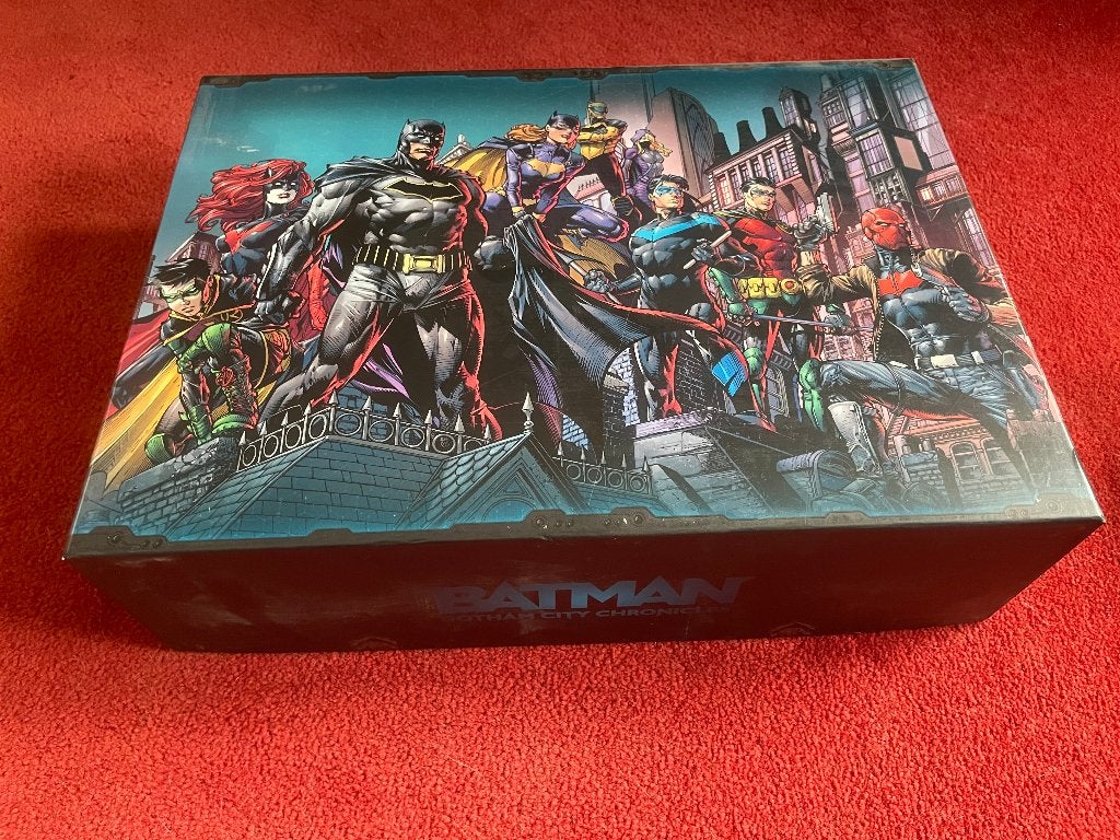 Batman Chronicles boardgame season 1, 2, 3 kickstarter, Hobby en Vrije tijd, Een of twee spelers, Ophalen of Verzenden, Zo goed als nieuw
