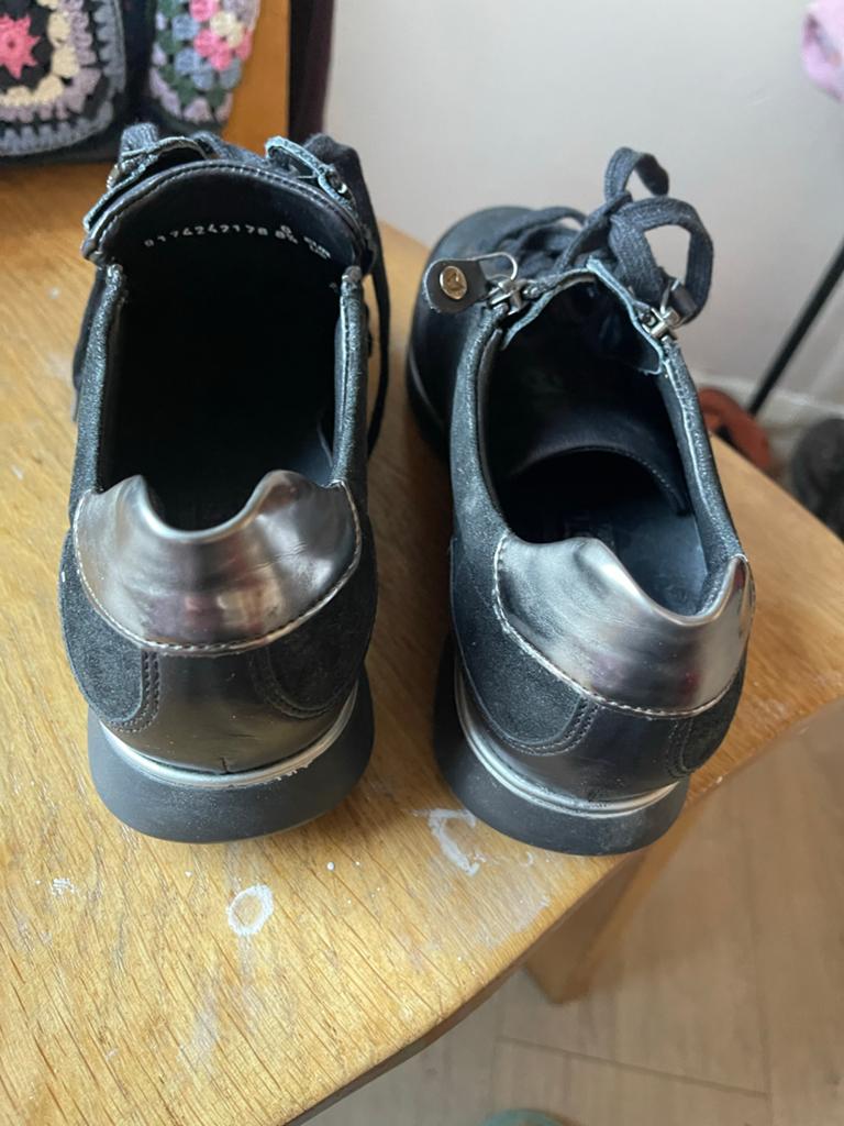 Mephisto zwarte sneakers maat 6 (39), Kleding | Dames, Schoenen, Zwart, Nieuw, Ophalen of Verzenden, Sneakers of Gympen