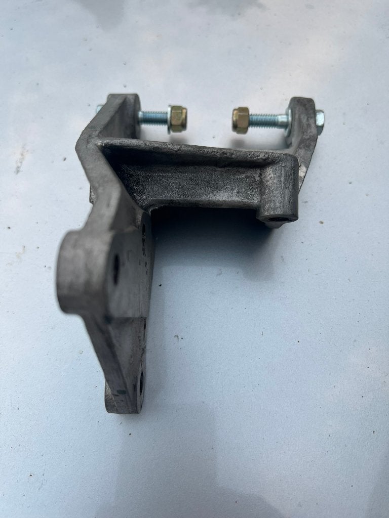 Essex V6 3 ltr, 2.5 ltr dynamosteun, Ophalen of Verzenden, Ford, Nnb, Nnb