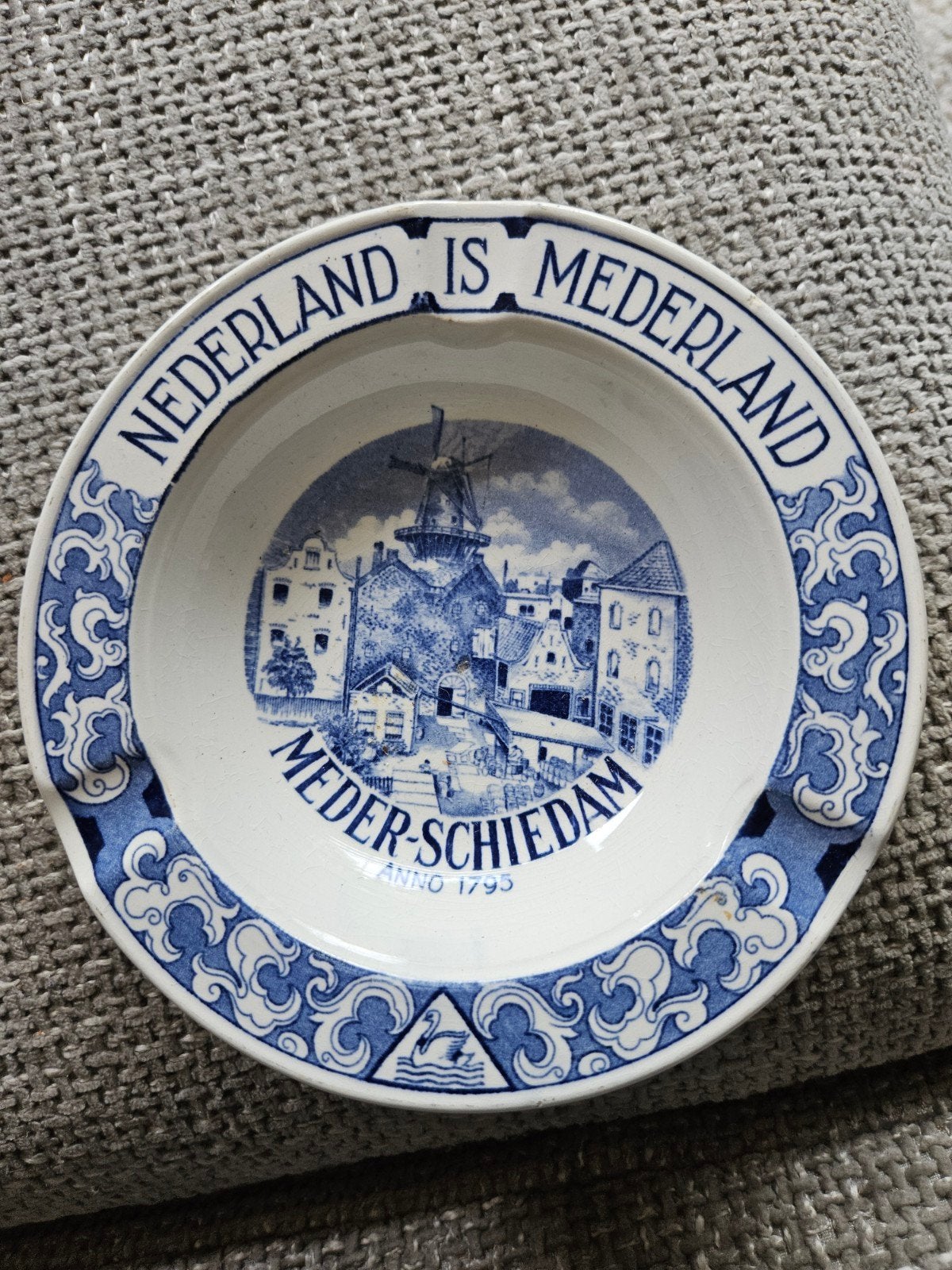 Meder-Schiedam asbak, Ophalen of Verzenden
