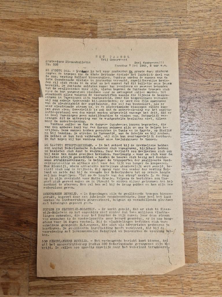 Wo2 illegale pers verzetskrant Het Parool, 7 mei 1945, Ophalen of Verzenden, Nederland, Boek of Tijdschrift