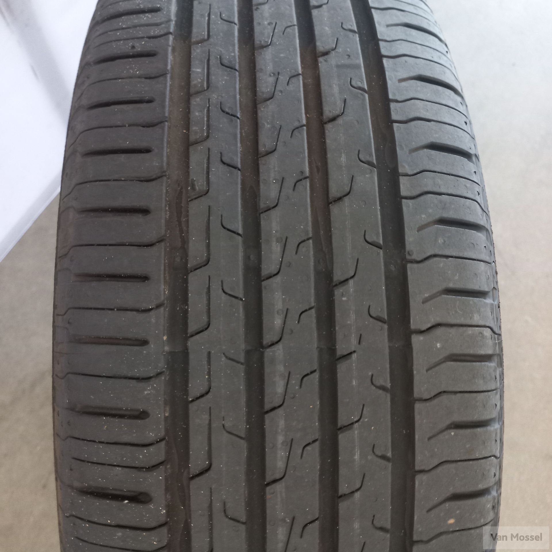Continental Eco contact 6 215/55/R18 95T, 18 inch, -, -, Ophalen of Verzenden