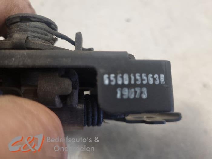 Slotmechaniek Motorkap van een Renault Trafic, Gebruikt, -, Renault, -