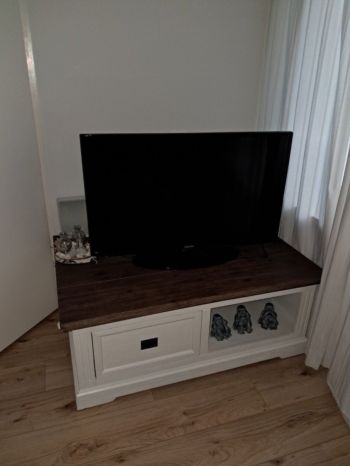 Mooi Tv meubel/salontafel, Ophalen
