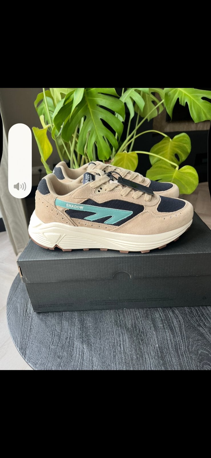 Hi-Tec Shadow 40/41/42, Ophalen of Verzenden, Nieuw, Overige kleuren, Sneakers of Gympen