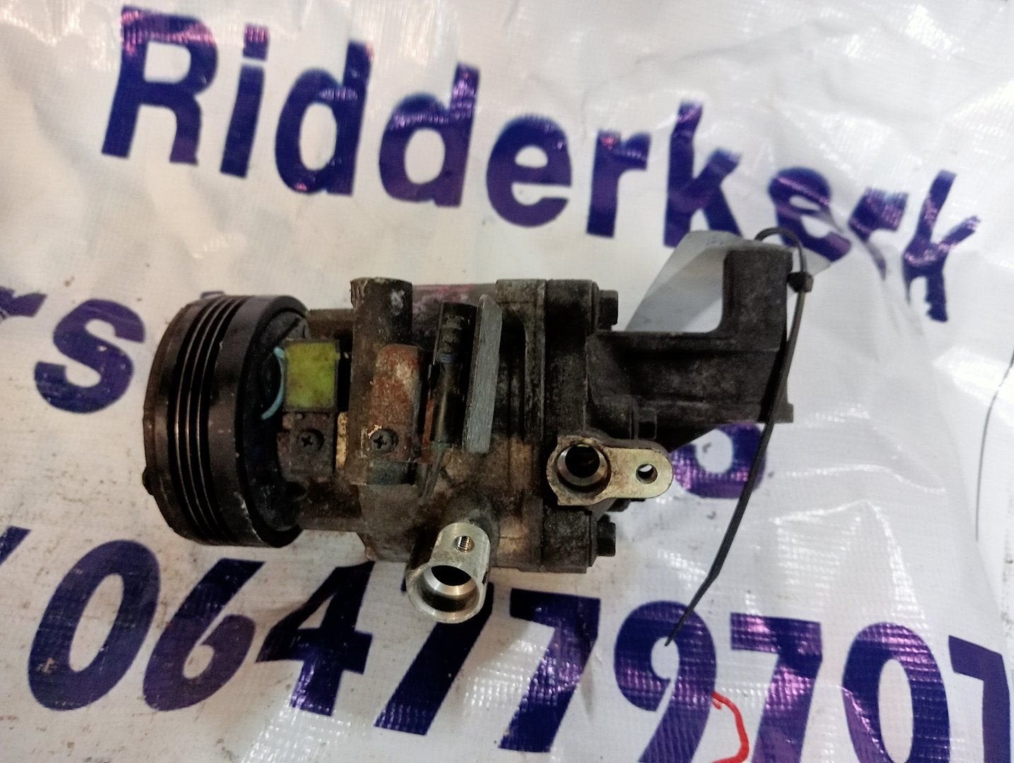 Airco Pomp Suzuki Swift (ZA/ZC/ZD) 2015 9520068LB1, Gebruikt, -, -, Ophalen of Verzenden
