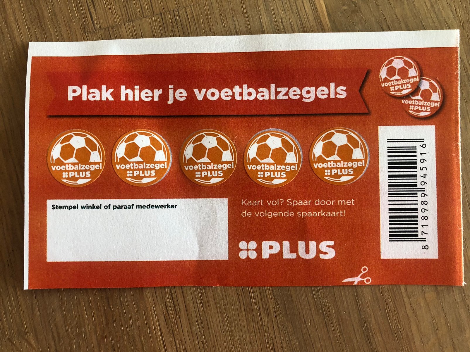 Plus voetbal zegeltjes, Plus, Ophalen