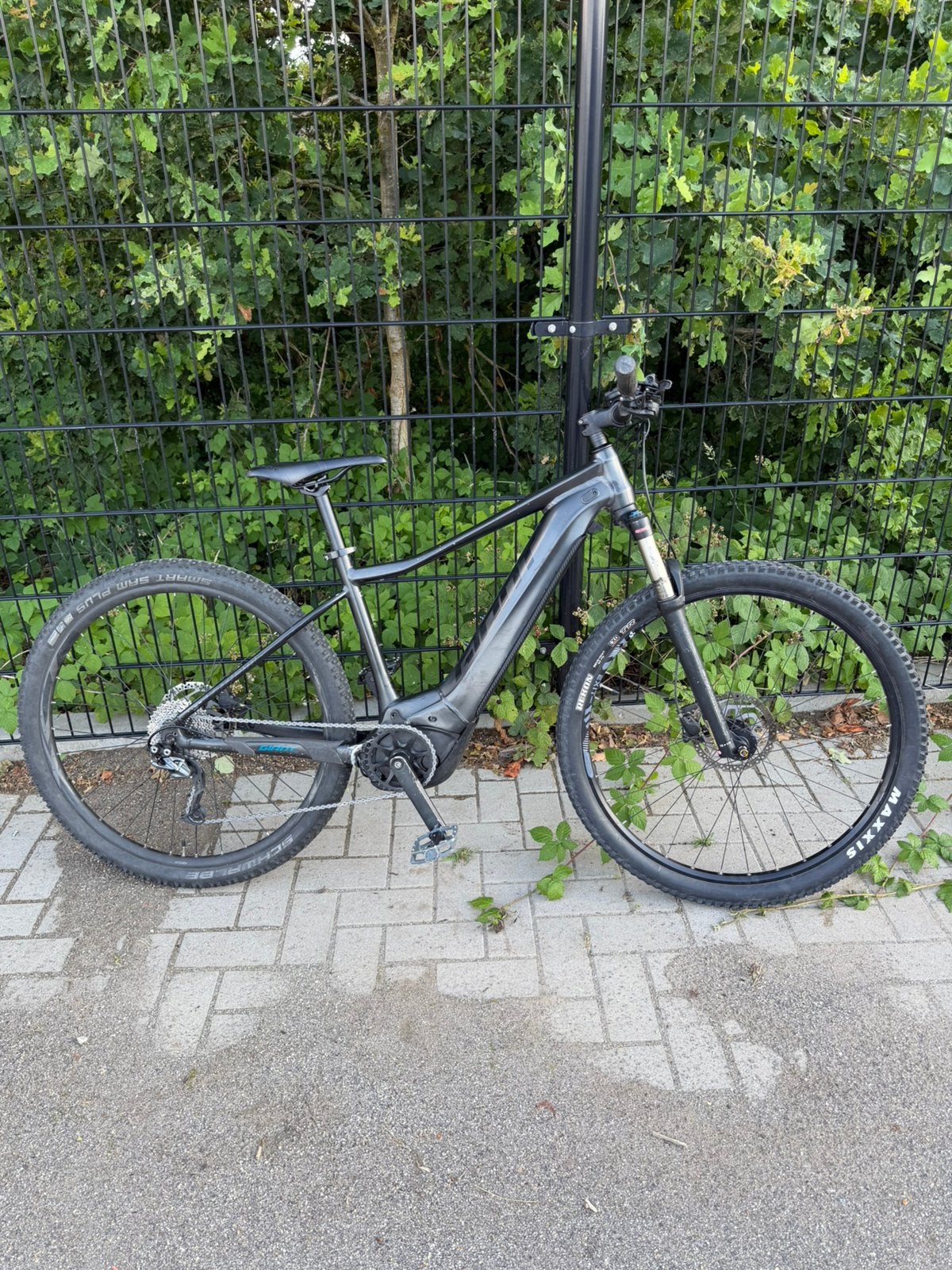Giant electrische mountainbike yamaha opgevoerd, Ophalen, Zo goed als nieuw