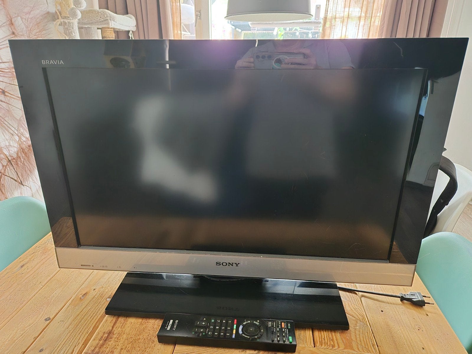 Sony Bravia KDL-26EX302 LCD TV - 66 cm, Ophalen