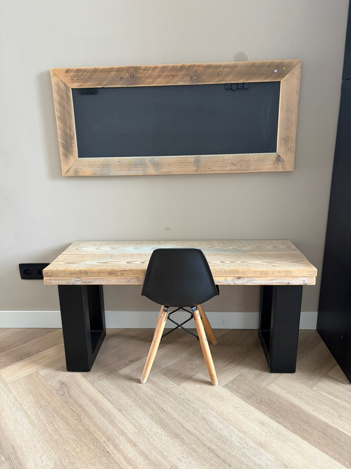 Kindertafel met stoel, Ophalen, Gebruikt, Tafel(s) en Stoel(en)