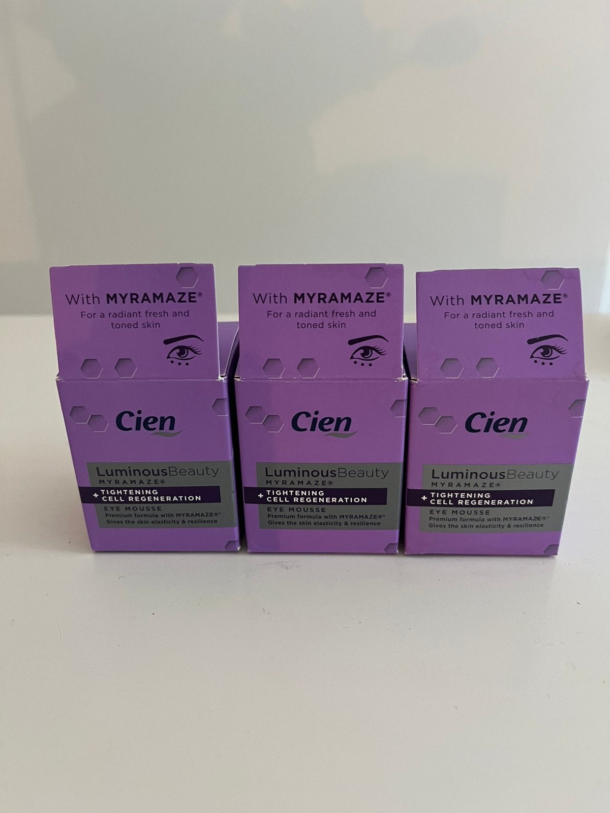 Cien oogcreme eye mousse, Ophalen of Verzenden, Nieuw, Ogen, Verzorging