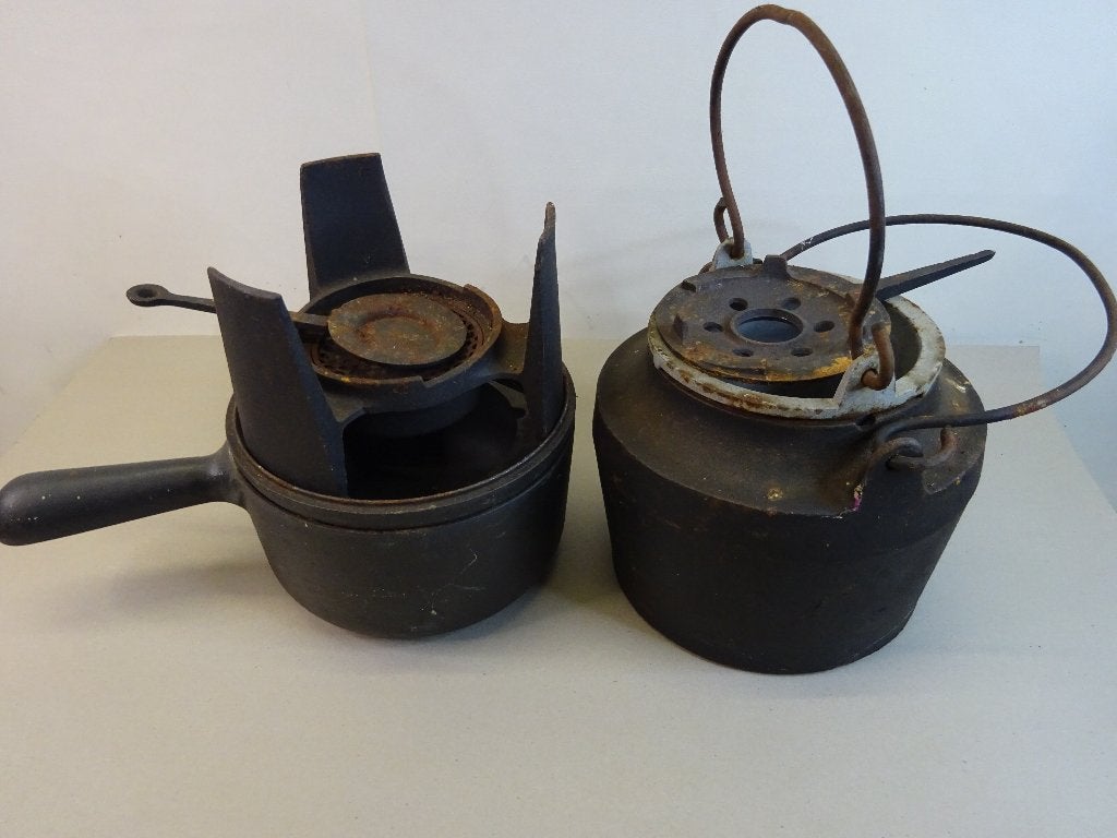 Vintage fonduestel en gietijzeren lijmpot (beenderlijmpot)., Ophalen of Verzenden