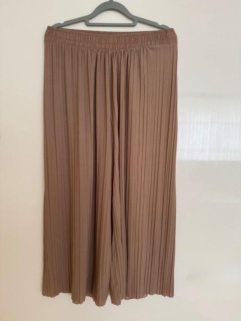 Broek, Maat 38/40 (M), Bruin, Ophalen of Verzenden, Zo goed als nieuw