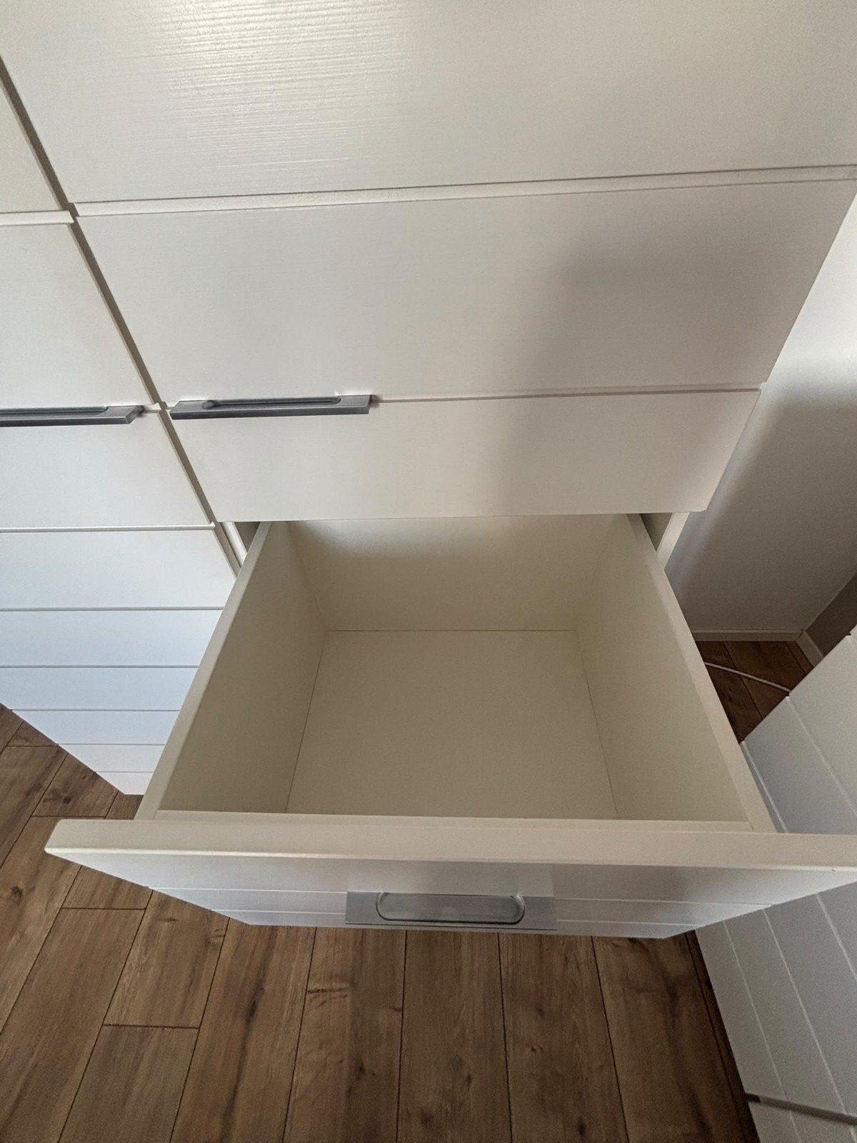 Foto 14 van Dressoir/Commode en Kledingkast - Wit