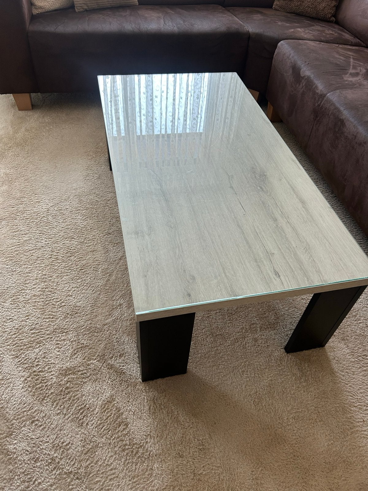 salontafel met glasplaat en houtlook, Ophalen, Gebruikt, 100 tot 150 cm, 50 tot 100 cm