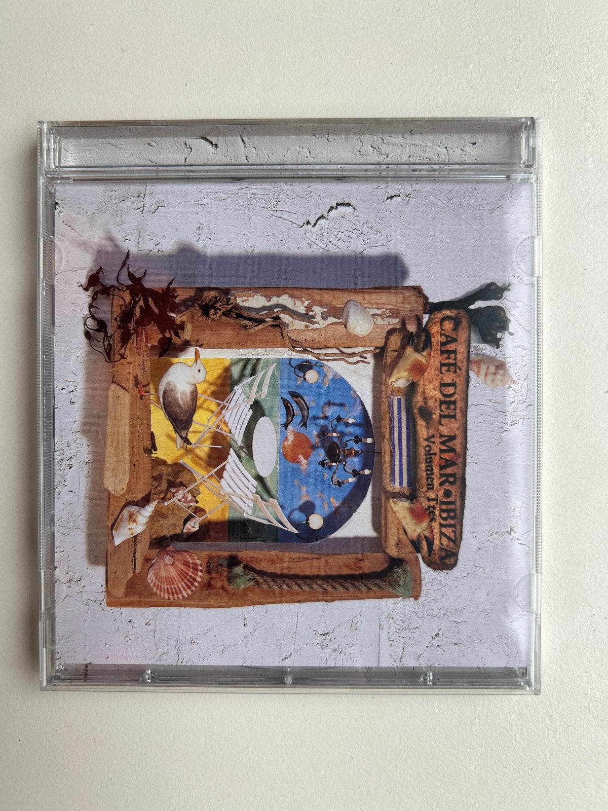 Café del Mar Ibiza Volumen Tres CD - Zo goed als nieuw, Ophalen of Verzenden, Zo goed als nieuw, Album, Inclusief doosje