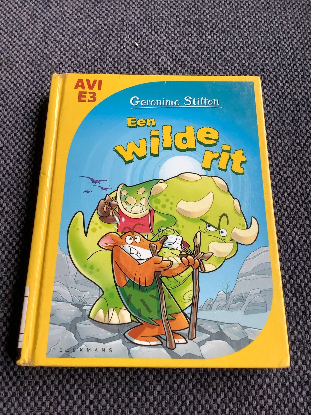 Geronimo Stilton - Een Wilde Rit (AVI E3), Boeken, Ophalen of Verzenden, Zo goed als nieuw, Fictie algemeen