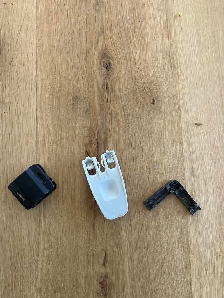 Connectors en klips caviahok. Gratis. Konijnenhok, Ophalen of Verzenden, Overige typen